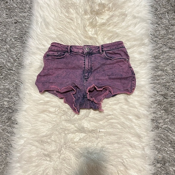 Guess Pants - Purple Acid Wash Denim Shorts